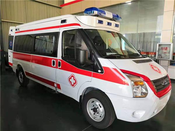 兴隆县福特V362救护车